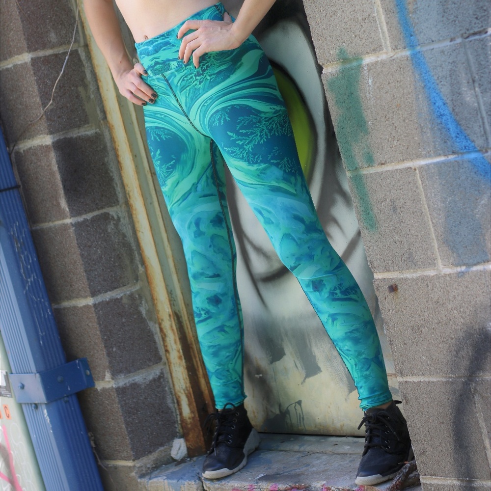 VENTCRI Splender Swirl Tie Dye Boho Yoga Leggings - Picture 2 of 8